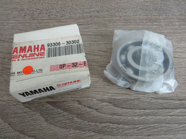 Yamaha Radlager vorne rechts TX750 RD250 RD350 front wheel bearing RH 93306-30302 Original 93306-30302 Original Ersatzteil –